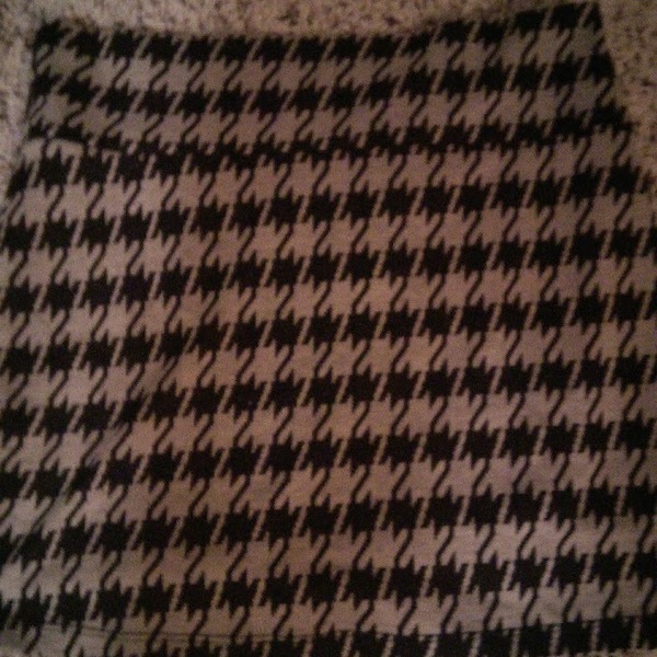 Houndstooth pattern mini skirt size S is being swapped online for free