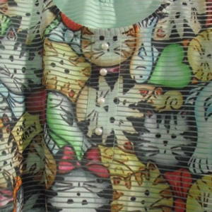 cats stamp blouse is being swapped online for free