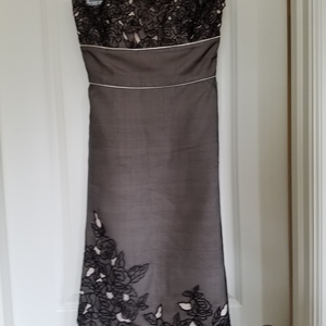 White House Black Market dress is being swapped online for free