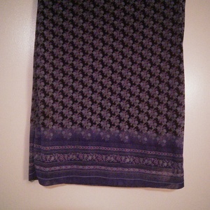 Gorgeous floral blue skirt is being swapped online for free