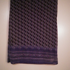 Gorgeous floral blue skirt is being swapped online for free