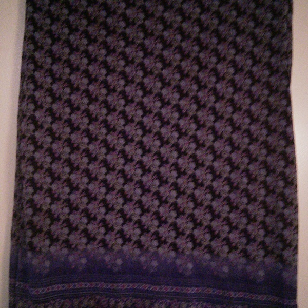 Gorgeous floral blue skirt is being swapped online for free