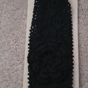 Black Flower Headband is being swapped online for free