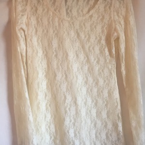 Long sleeve lace ((express))  is being swapped online for free