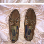 Original Sperry Topsiders  is being swapped online for free