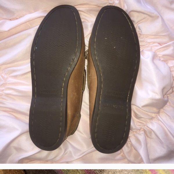 Original Sperry Topsiders  is being swapped online for free