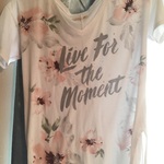 Hollister T-shirt size small to be worn over leggings is being swapped online for free