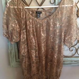 Brown Lace top Size L is being swapped online for free
