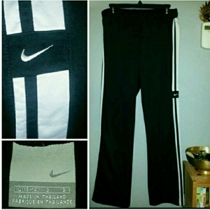 Nike Sweat Pants Sz L  is being swapped online for free