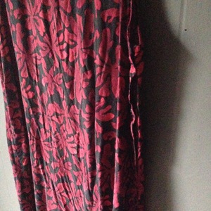 Casual floral dress is being swapped online for free