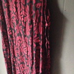 Casual floral dress is being swapped online for free