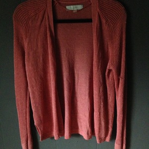 Vintage pink cartigan  is being swapped online for free