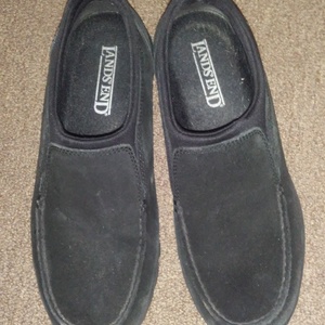 Lands End Men's Black Shoes is being swapped online for free
