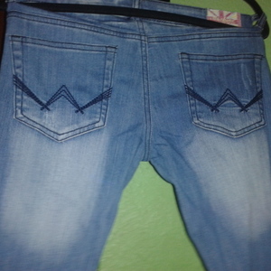 Size 7/8 jeans  is being swapped online for free