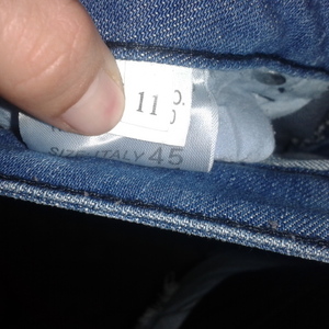Size 7/8 jeans  is being swapped online for free