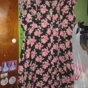 Flower summer dress is being swapped online for free