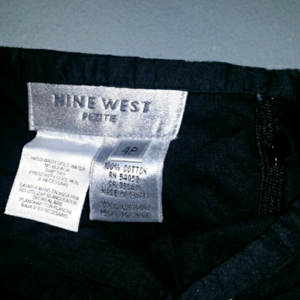 Nine west Skirt Sz 4 is being swapped online for free