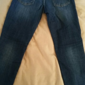 Lucky Brand Sienna Cigarette Jeans is being swapped online for free
