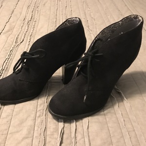 Black Suede Booties Size 8 is being swapped online for free