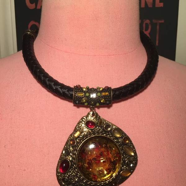 Gorgeous citrine stone Chunky necklace w/black braided leather chain! is being swapped online for free