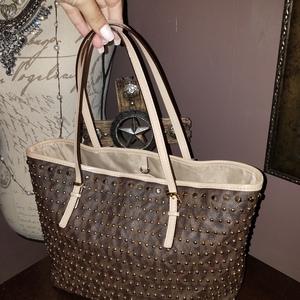 Michael Kors studded handbag is being swapped online for free