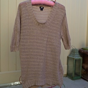 H&M sweater is being swapped online for free