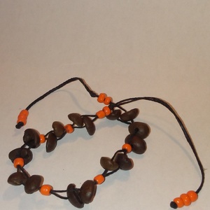COFFEE BEAN BRACELET  is being swapped online for free