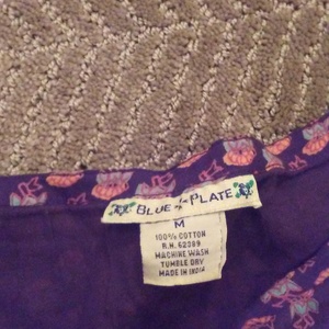 ROUND FLORAL SHIRT is being swapped online for free