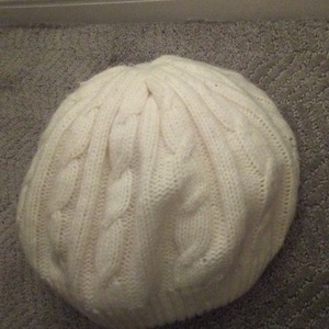 thick and warm off white beanie is being swapped online for free