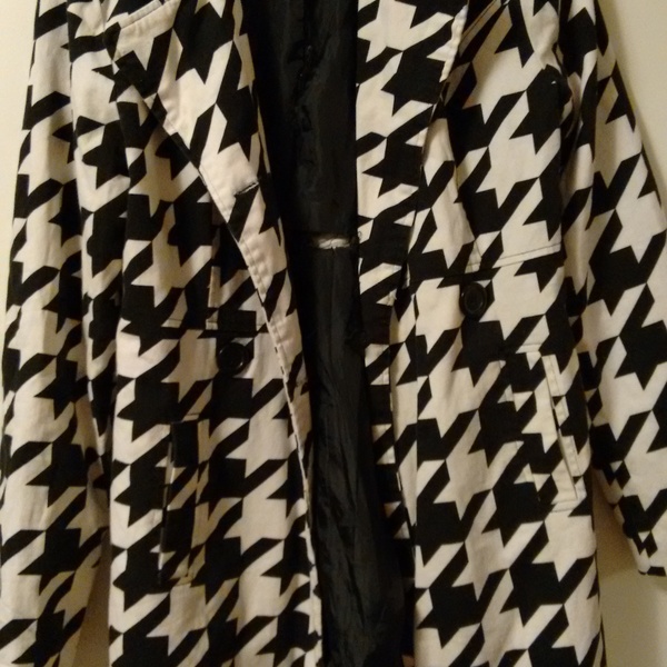 Forever 21 Jacket is being swapped online for free