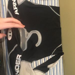 Under Armour Youth Large Heat Gear is being swapped online for free