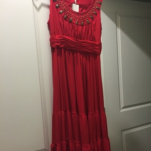 Red Dress NWOT is being swapped online for free