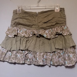 Lux Tiered Mini Skirt from Urban Outfitters Sz 5 is being swapped online for free