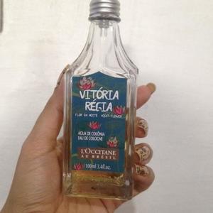 perfume Vitoria Regia Flor da Noite L`Occitane en Provence is being swapped online for free