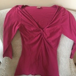 Fuschia Top Size L is being swapped online for free