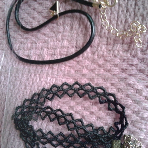 Lot of 2 New Chokers  is being swapped online for free