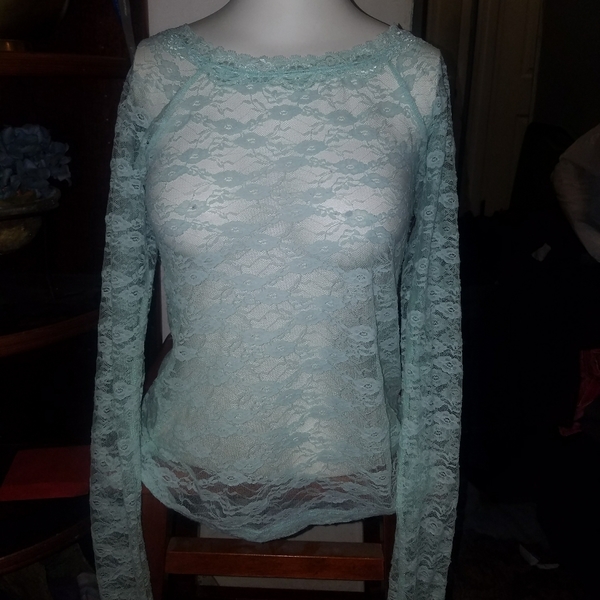 Free People  Lace Long Sleeve Sz S is being swapped online for free