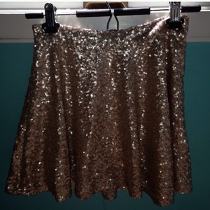 Fancy sequin skirt is being swapped online for free