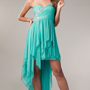 Beautiful aqua prom dress is being swapped online for free
