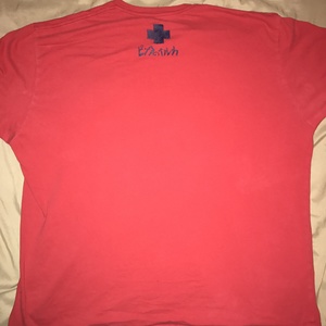 Pink Dolphin T-shirt XXL is being swapped online for free