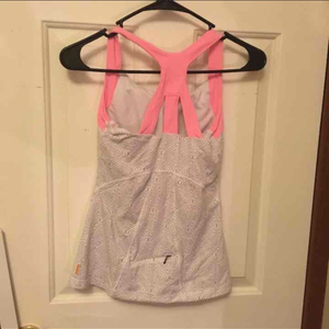 XS Lucy Workout Top is being swapped online for free