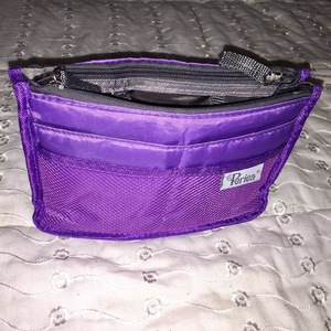 Purple purse organizer (small size purse) is being swapped online for free