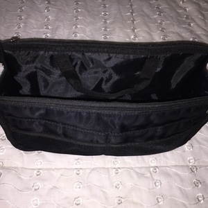Black purse organizer (for a LARGE purse) is being swapped online for free