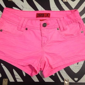 Pink Zanadi short shorts. Size 3. is being swapped online for free