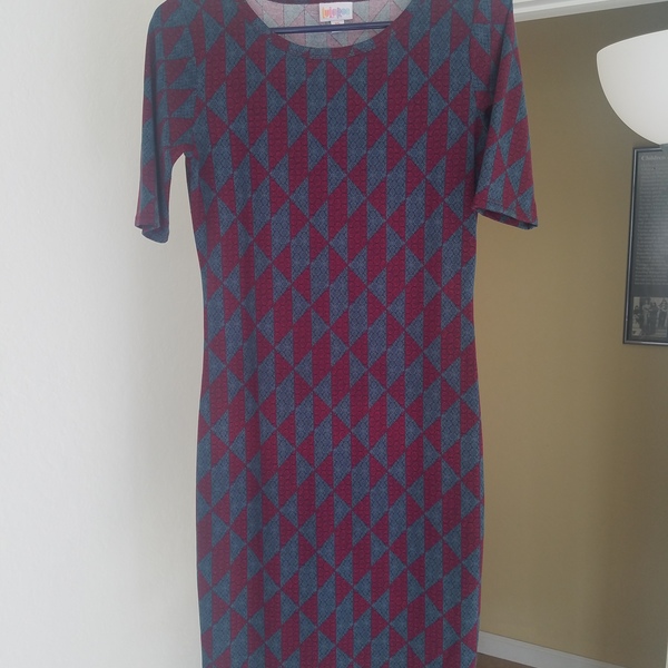 Lularoe dress is being swapped online for free