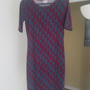 Lularoe dress is being swapped online for free