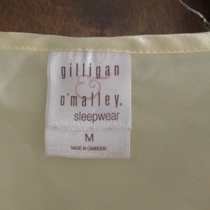 NWOT Yellow Delicate Nightgown GILLIGAN O'MALLEY is being swapped online for free