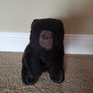 Bear toy and puppet is being swapped online for free