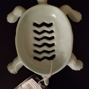 Ceramic Turtle Soap Dish is being swapped online for free