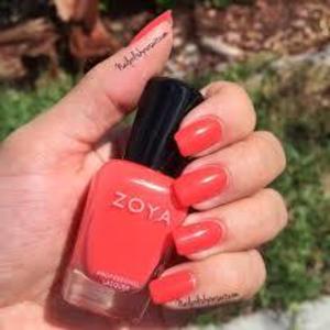 Zoya - Heidi  is being swapped online for free